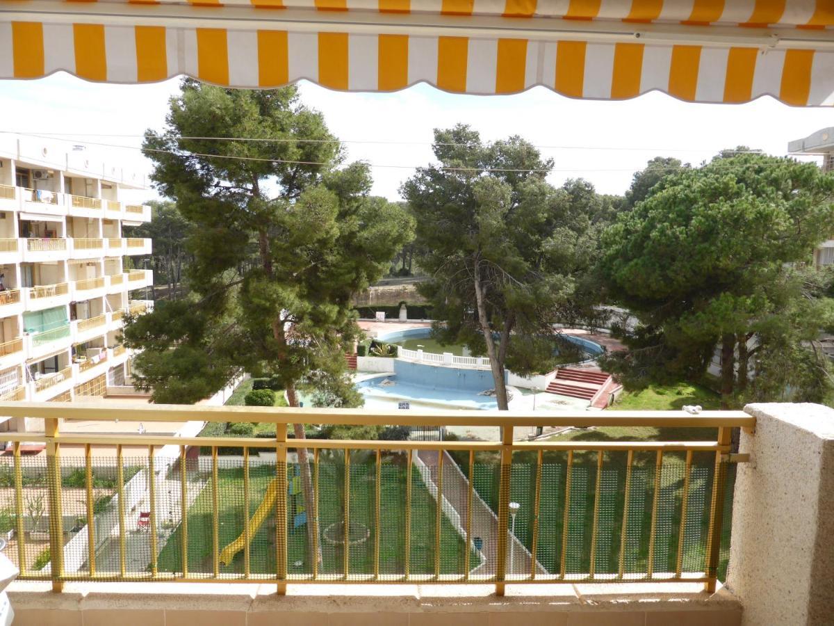 Apartamentos La Masia 002 Салоу Екстериор снимка