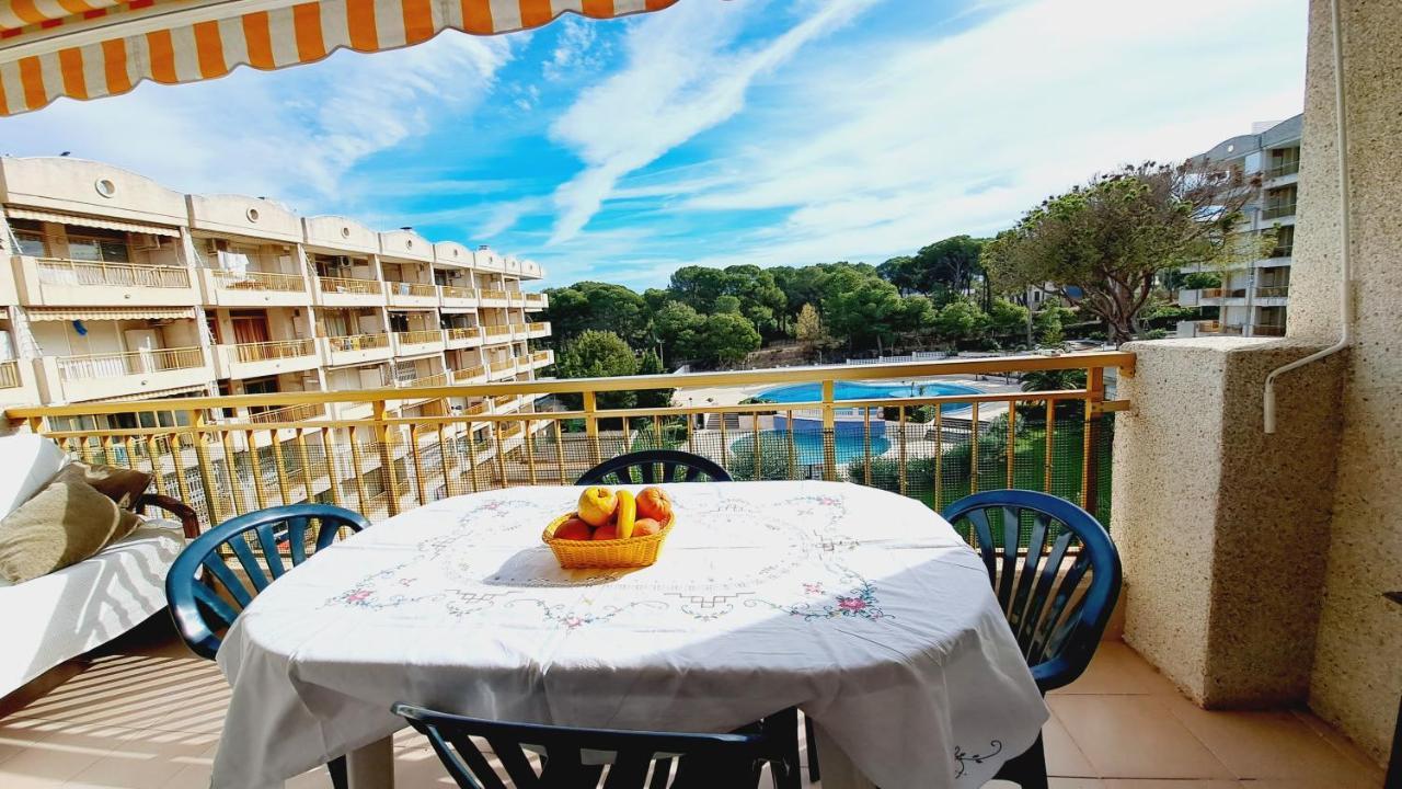 Apartamentos La Masia 002 Салоу Екстериор снимка