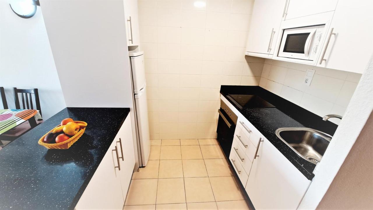 Apartamentos La Masia 002 Салоу Екстериор снимка